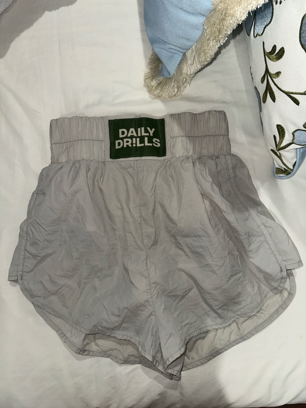 Daily Drills Light Gray Bounce Shorts